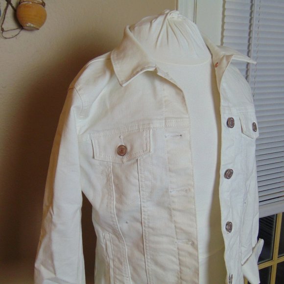 🎉Sold - Picture 2 of 4